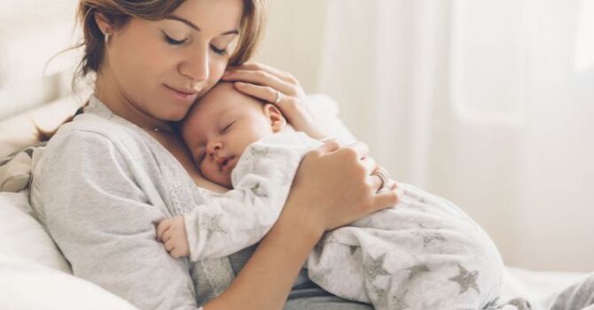 How Postpartum Depression Counselling Can Help You Feel Like Yourself Again image